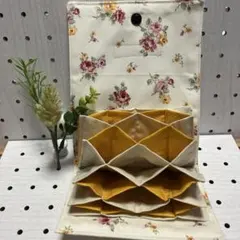 Item thumbnail for item ae1bead1-a245-471f-a9a0-3b238a1e402c