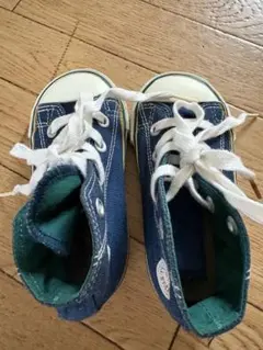 子供シューズ