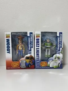 トイストーリー ウッディ バズ トランスフォームビークル