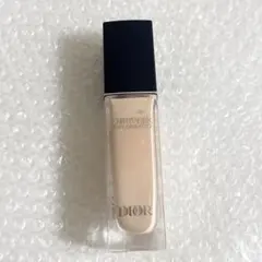 Dior ディオールスキンフォーエヴァースキンコレクトコンシーラー 0Nのサムネイル
