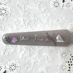 【お値下げしました】猫と花 イラストヘアクリップ