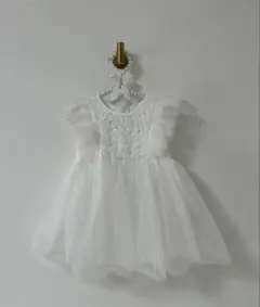 ホワイト ベビードレス フリル　１歳バースデー　お祝い　80