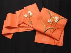 夏帯　刺繍　小花散し　橙色　正絹九寸名古屋帯　カジュアル　お稽古　a275