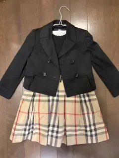 卒園・入学式などに⭐︎BURBERRY ブレザー 4点セット⭐︎120A 黒 BURBERRY - Burberry フォーマル 制服セットの通販 by xxx
