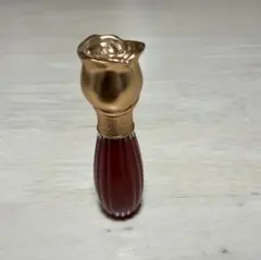 Les Merveilleuses LADUREE リキッドルージュ 01のサムネイル