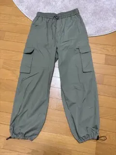 GU オリーブグリーン カーゴパンツ