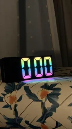 LED デジタル置時計 レインボー表示のサムネイル