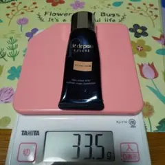 クレドポーボーテ タンクレームエクラ ファンデーション ピンクオークル20