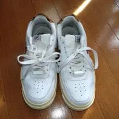 Item thumbnail for item eccff7c1-6ab7-4752-b7d9-3fd9c6b7b63c