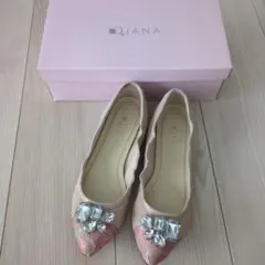DIANA ビジュー付きフラットシューズ ピンクのサムネイル