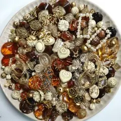 ☆たっぷり☆【ブラウン＆ゴールド系ボリュームMIX】ゴールドライン☆チャームなど