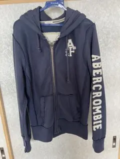 Abercrombie & Fitch ネイビー パーカー S