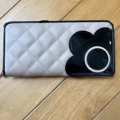 MARY　QUANT ラウンドファスナー キルティング 長財布