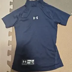 Under Armour ネイビー アンダーシャツ YSM