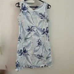MAJUN FLOWER RED ノースリーブワンピース Lサイズのサムネイル