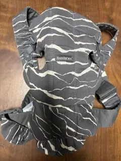 BABYBJORN 抱っこ紐のサムネイル