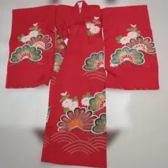 七五三　アンティーク着物　7歳　四つ身　正絹　赤　松　菊 七五三 アンティーク着物 7歳 四つ身 正絹 赤 松 菊 - メルカリ