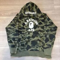 A BATHING APE カモフラ　1stカモ　グリーン　パーカー