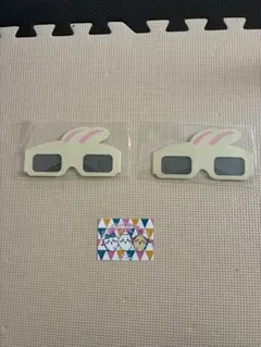 ちいかわパークうさぎメガネ2個&ステッカー