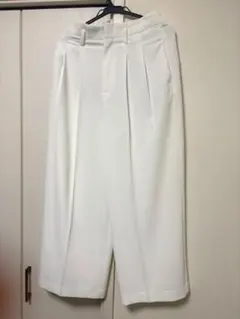 UNIQLO ドレープワイドパンツ