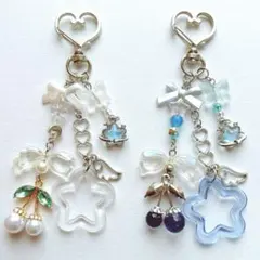 ビーズキーホルダー コレクトブック 白 青 さくらんぼ 星チャーム 韓国y2k