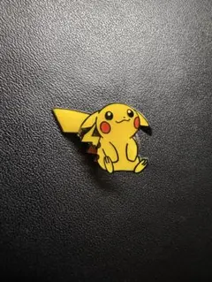 ポケモン　ピカチュウ　ピンズ　ポケモンセンター