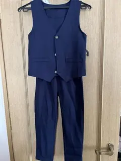 ネイビー ベストとパンツセット 130サイズ　フォーマル