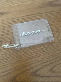 niko and...●クリアカードケース カラナビ付き●パスケース