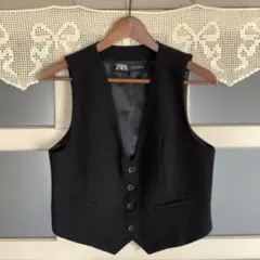 ZARA ベスト Mサイズ