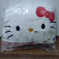 ハローキティー　フード付きブランケット　着るブランケット