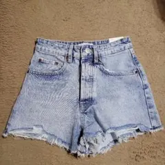 新品 ZARA デニムショートパンツ 32サイズ