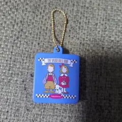 サンリオ　クッキー缶チャーム　ザ　ボードビルデュオ