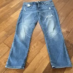 GAPダメージデニム ライトブルー ストレートフィット