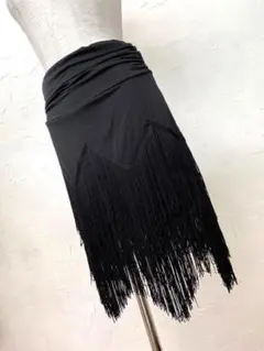 【Lサイズ】新品　ラテン　裾ジグザグ　フリンジスカート黒 ｂ322