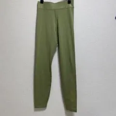 ♦︎ナイキ　ゴールド×グリーン　レギンス　スパッツ　Mのサムネイル