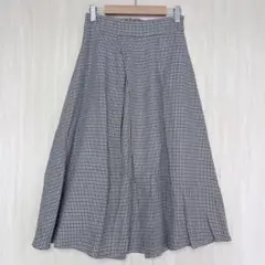 ケティシェリー【M】美品⭐️ スカート　ロング丈　千鳥柄　ウエストゴム　大人可愛いのサムネイル