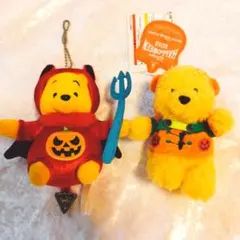 ディズニーリゾート　くまのプーさん　ハロウィン　ぬいぐるみバッジ　2個