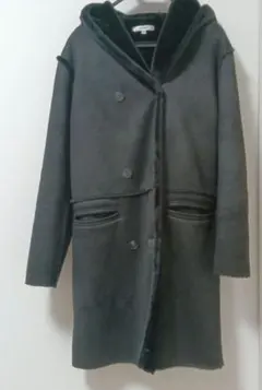 MOUSSY フェイクムートン ロングコート ブラックのサムネイル