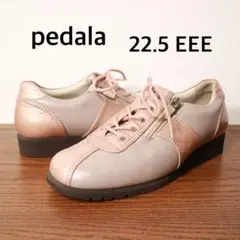 【極美品】pedala 着用僅か 3E 外反母趾 定価2.5万円 高級中敷 幅広