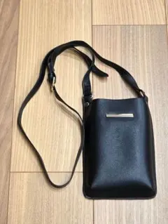 スマホショルダーバッグのサムネイル
