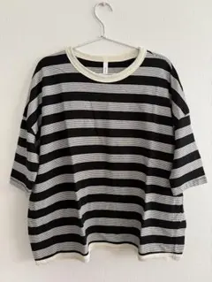 【美品】KELEN ケレン KUPE ボーダーTシャツのサムネイル