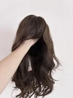 [美品]ウィッグ vigorous セミロング・ウェーブ