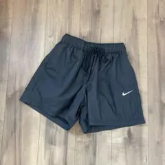 NIKE レディース ショートパンツ／ランニング・トレーニング ブラック S