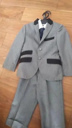 Catherine Cottage フォーマルスーツ ストライプ