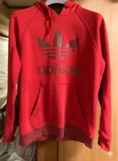 ✨お値下げ✨adidasパーカー（三田アウトレットadidasショップ）