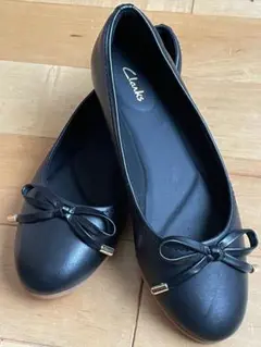 クラークス　パンプス　22