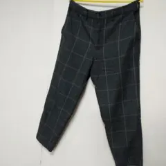 GU♢テーパードパンツ♢Mサイズ