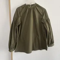 ギャザーブラウス