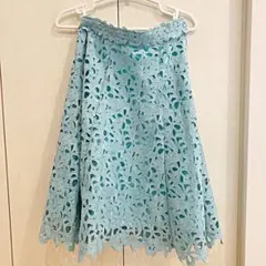 エメラルドグリーンスカート