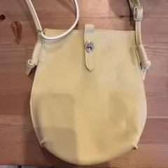 イエロー ショルダーバッグのサムネイル